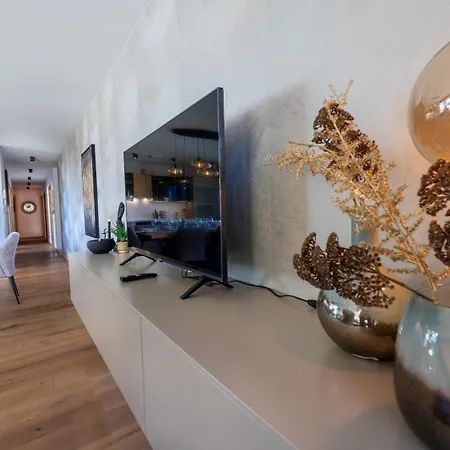 Сasa de vacaciones Edelweisshaus 13 *