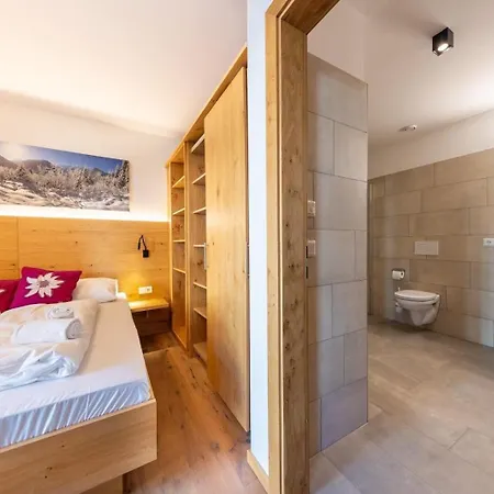 Edelweisshaus 13 Сasa de vacaciones Konigsleiten